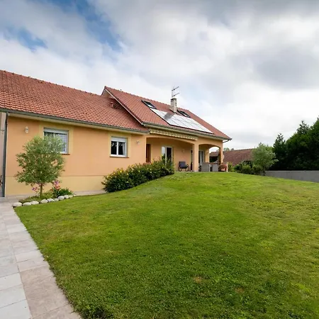 Habitación en casa particular Privée De 12m² Dans Maison Toute équipée