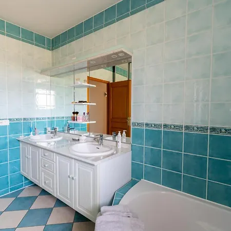 Privée De 12m² Dans Maison Toute équipée Habitación en casa particular